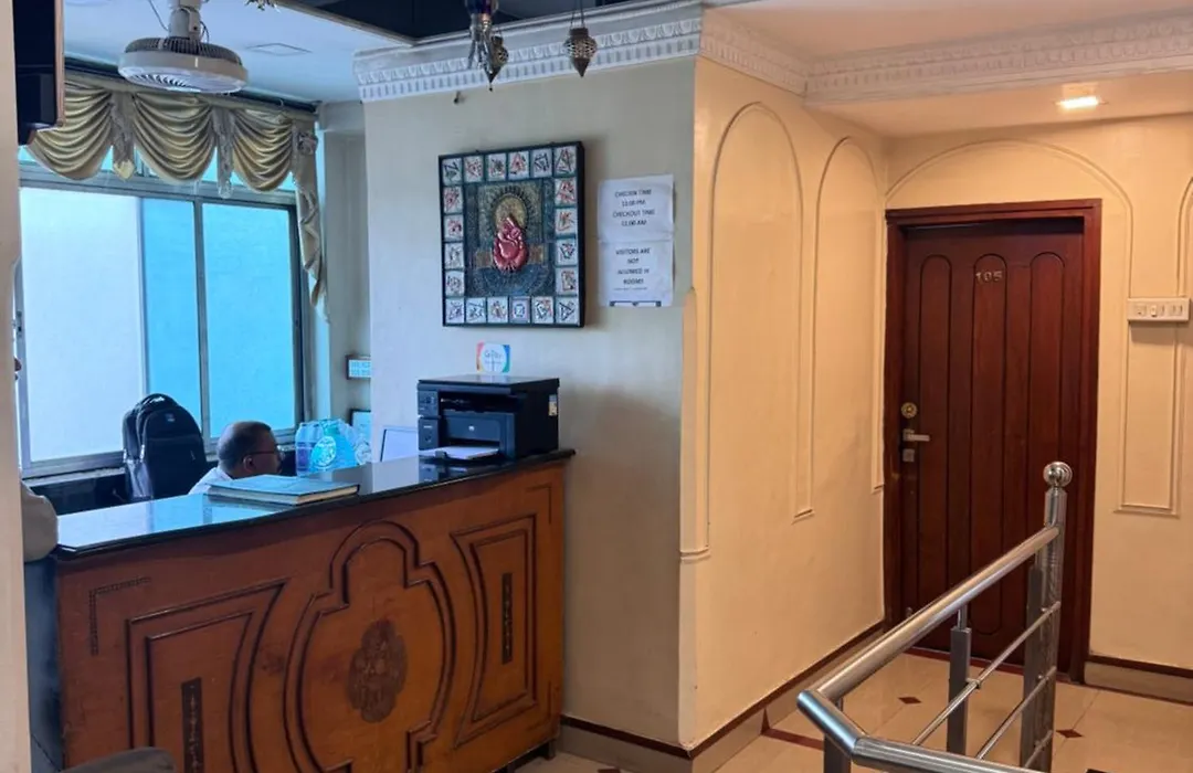 Hotel Tushar-1
